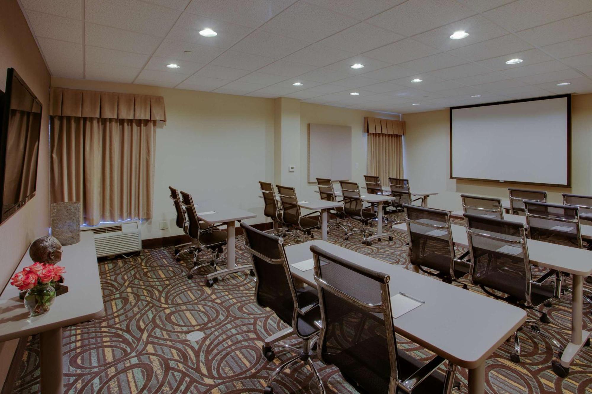 Hampton Inn Richmond-West Innsbrook Broad Meadows Exterior foto